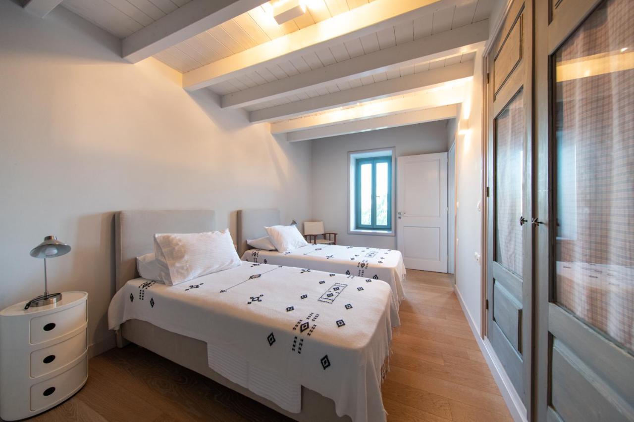 Aphrodite Villas Halki - Villa Bougainvillea 외부 사진